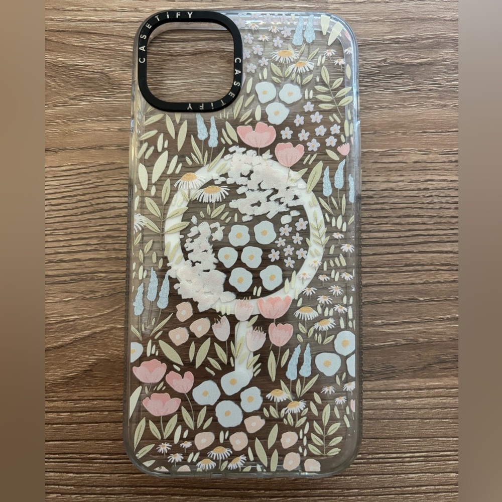 iPhone 15 Plus Casetify Floral MagSafe Case